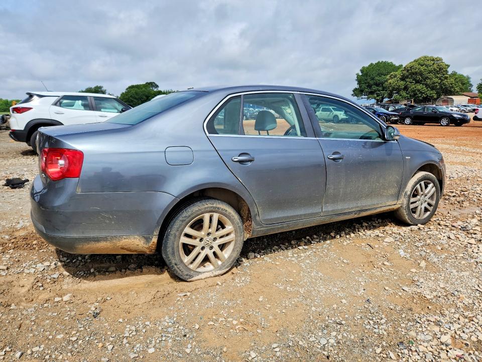 52493836 :رقم المزاد ، 3VWEF71K67M170400 vin ، 2007 Volkswagen Jetta مزاد بيع