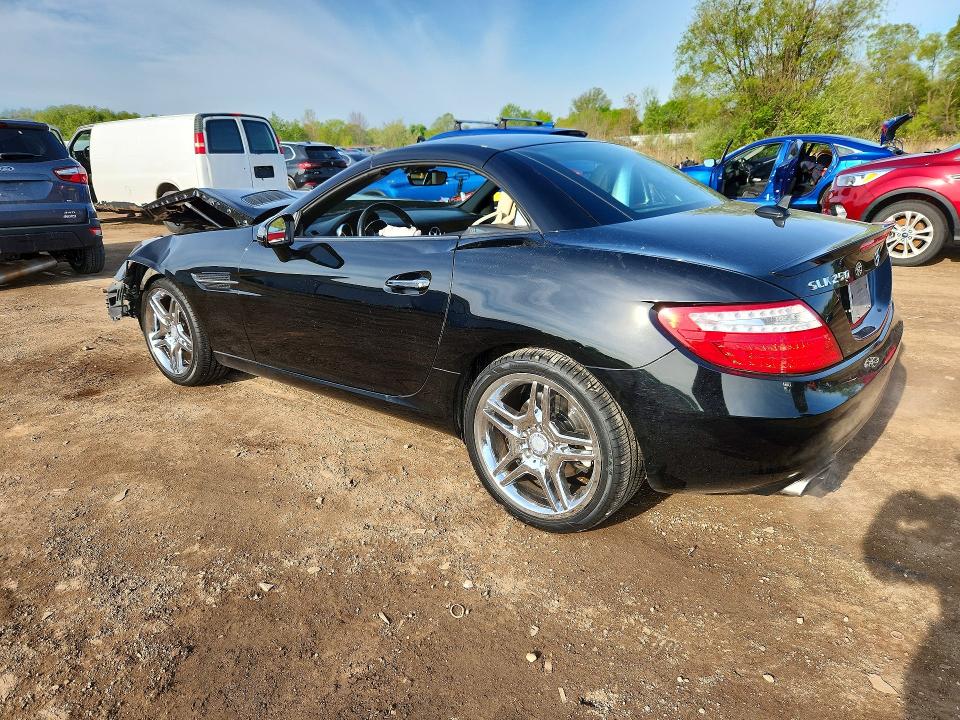 2013 Mercedes-benz Slk მანქანა იყიდება აუქციონზე, vin: WDDPK4HA2DF055202, აუქციონის ნომერი: 52809736