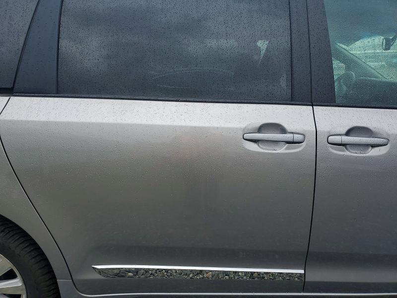 2015 Toyota Sienna მანქანა იყიდება აუქციონზე, vin: 5TDJK3DCXFS095080, აუქციონის ნომერი: 54727626