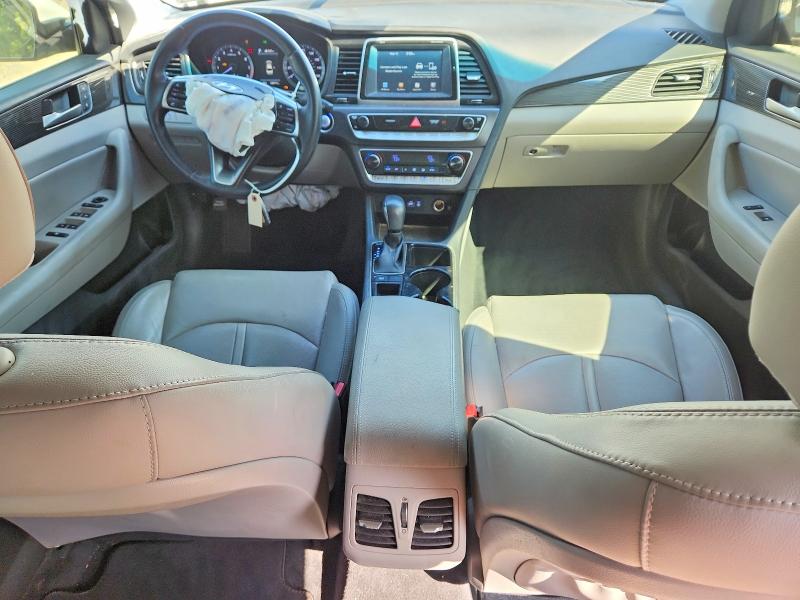 52925356 :رقم المزاد ، 5NPE34AF4JH658111 vin ، 2018 Hyundai Sonata مزاد بيع