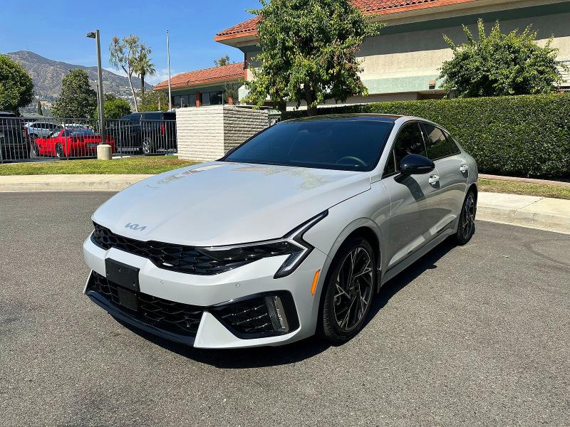 52423716 :رقم المزاد ، KNAG64J73S5326457 vin ، 2025 Kia K5 مزاد بيع