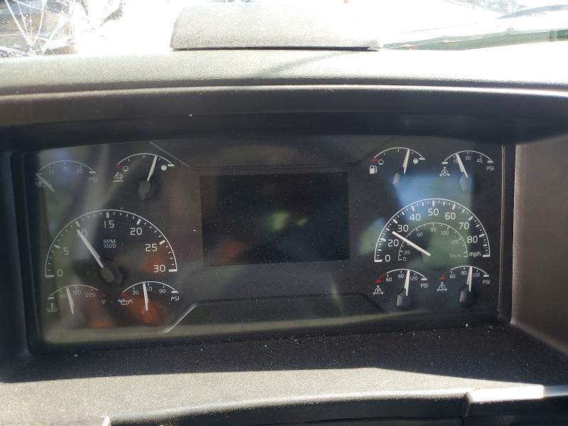 54121256 :رقم المزاد ، 4V4W39EG1SN670646 vin ، 2025 Volvo Vnr مزاد بيع