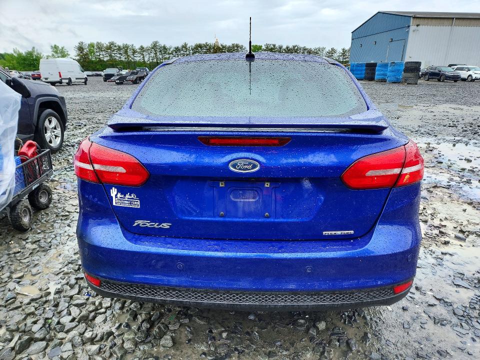 Продаж на аукціоні авто 2015 Ford Focus, vin: 1FADP3J22FL368272, номер лоту: 54648006