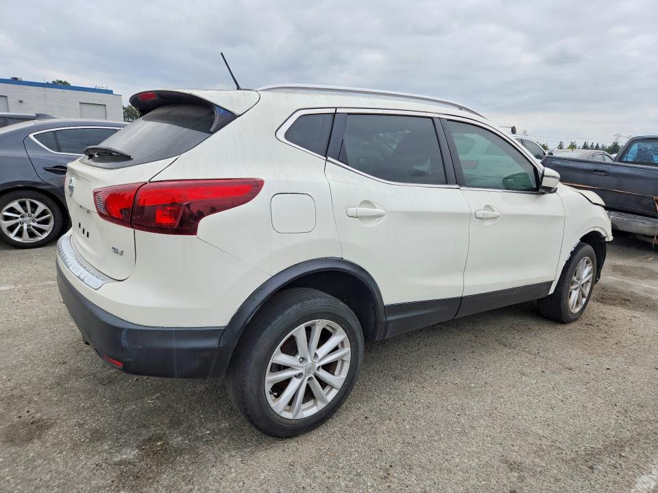 53296276 :رقم المزاد ، JN1BJ1CP0HW029224 vin ، 2017 Nissan Rogue Sport مزاد بيع
