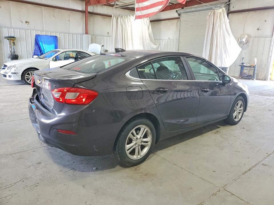 2017 Chevrolet Cruze მანქანა იყიდება აუქციონზე, vin: 1G1BE5SM9H7128935, აუქციონის ნომერი: 52226696