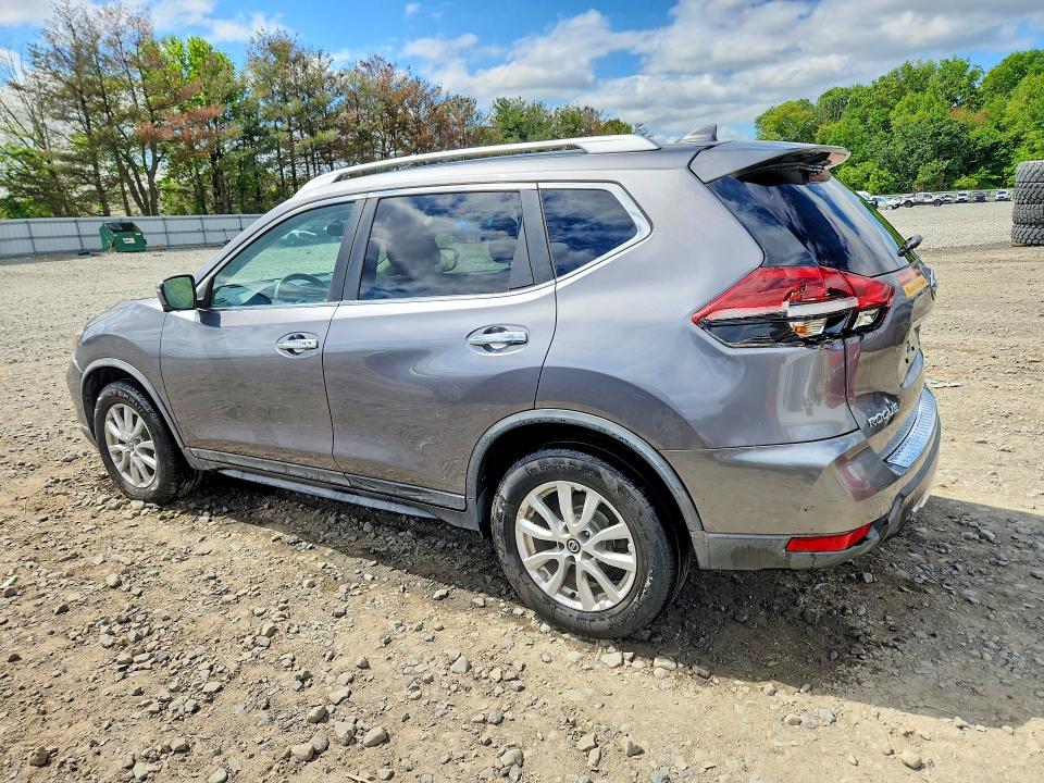 Продаж на аукціоні авто 2018 Nissan Rogue, vin: KNMAT2MV8JP563612, номер лоту: 53895236