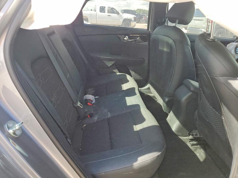 2023 Kia Forte მანქანა იყიდება აუქციონზე, vin: 3KPF54AD0PE663235, აუქციონის ნომერი: 51111106