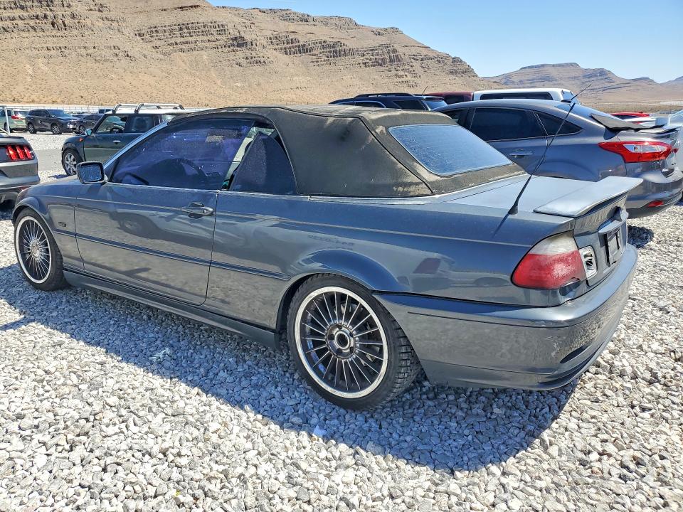 52764656 :رقم المزاد ، WBABS33421JY52281 vin ، 2001 Bmw 325 مزاد بيع