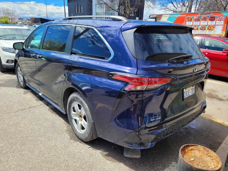 2021 Toyota Sienna მანქანა იყიდება აუქციონზე, vin: 5TDGRKEC7MS018548, აუქციონის ნომერი: 53567756