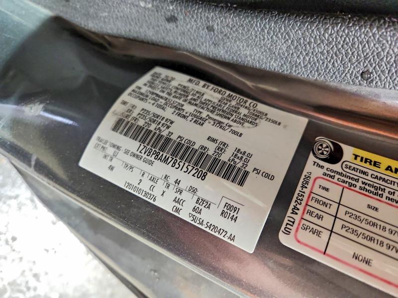 53811836 :رقم المزاد ، 1ZVBP8AM7B5157208 vin ، 2011 Ford Mustang مزاد بيع