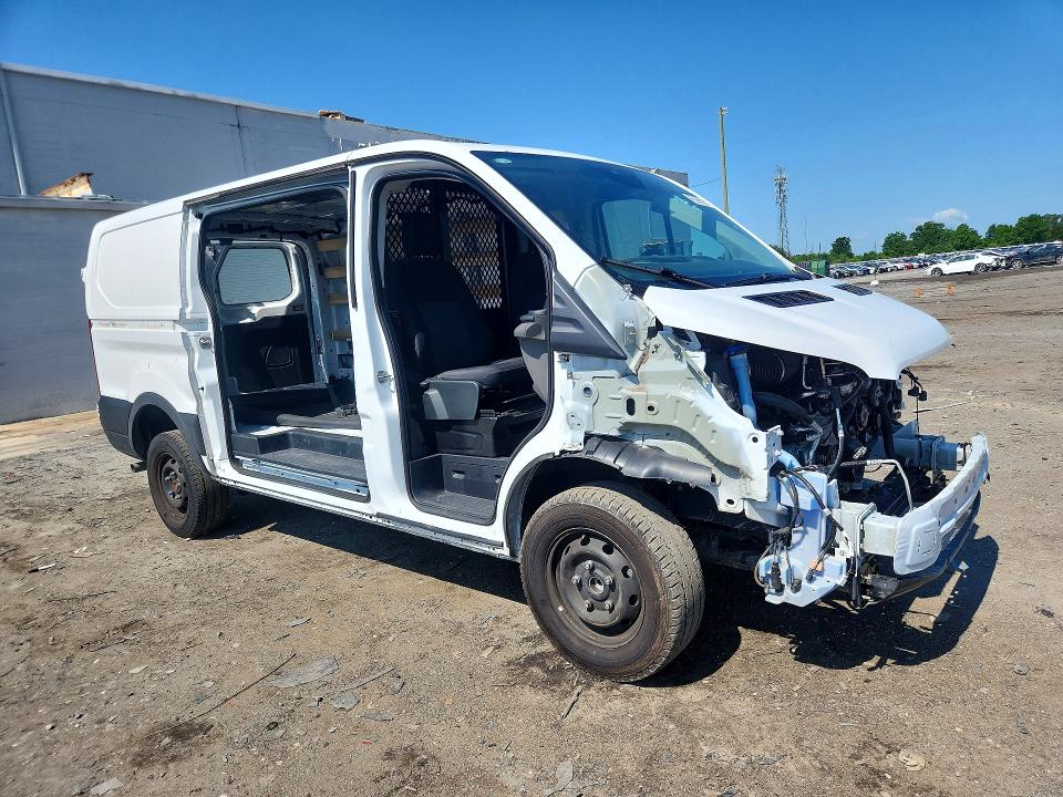 55028656 :رقم المزاد ، 1FTBR1Y80RKB12233 vin ، 2024 Ford Transit مزاد بيع