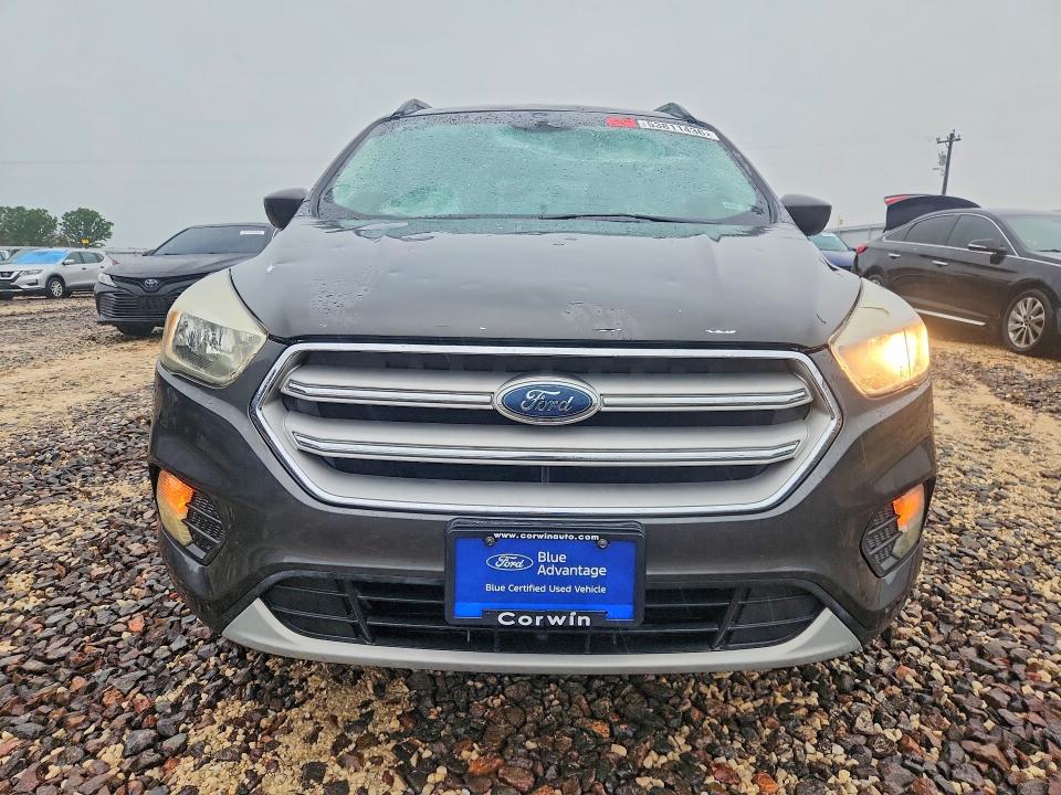 2018 Ford Escape მანქანა იყიდება აუქციონზე, vin: 1FMCU0GD3JUA93757, აუქციონის ნომერი: 53811436
