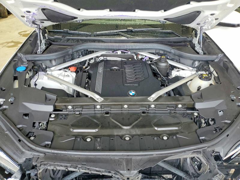 54601696 :رقم المزاد ، 5UXCR6C02M9F33066 vin ، 2021 Bmw X5 مزاد بيع