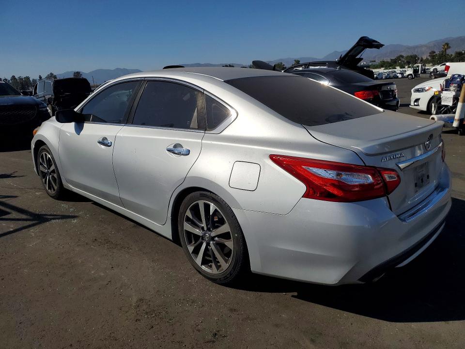 2016 Nissan Altima მანქანა იყიდება აუქციონზე, vin: 1N4AL3AP3GN378194, აუქციონის ნომერი: 54188646