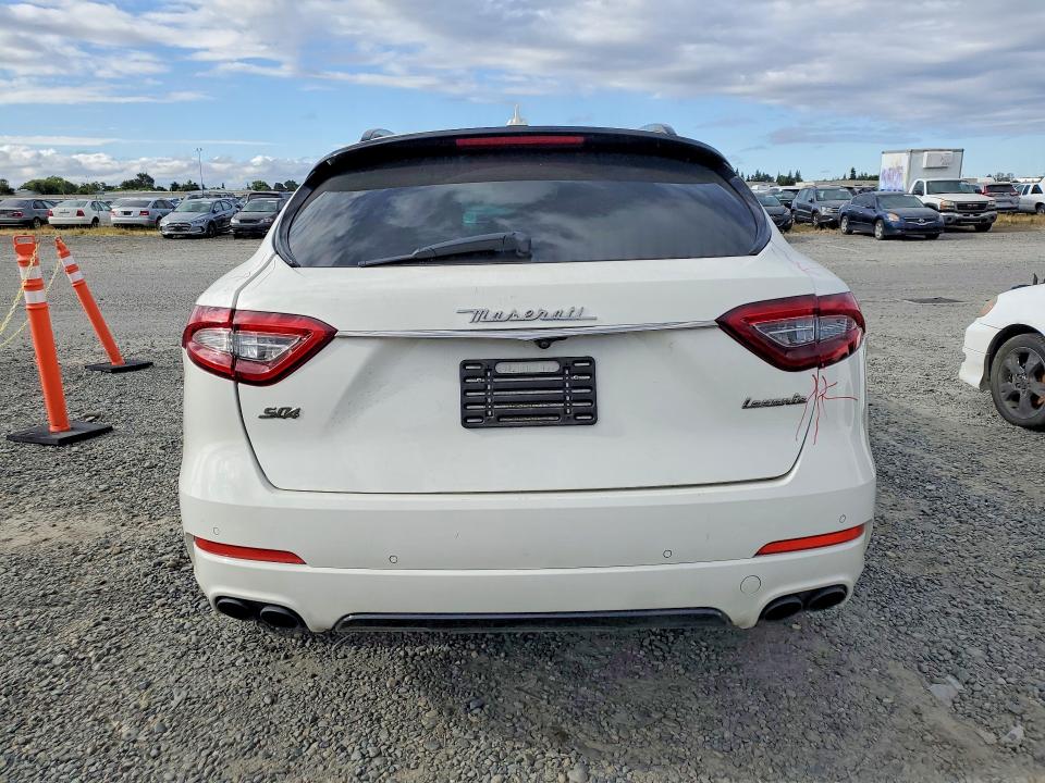 Продажа на аукционе авто 2020 Maserati Levante, vin: ZN661YUAXLX356331, номер лота: 54874086