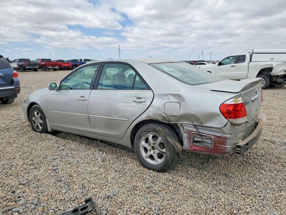 Aukcja sprzedaży 2005 Toyota Camry, vin: 4T1BE32KX5U005499, numer aukcji: 52626736
