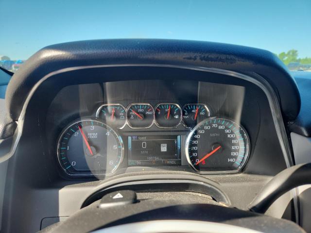 Продаж на аукціоні авто 2018 Chevrolet Suburban, vin: 1GNSKHKC7JR146375, номер лоту: 53284756