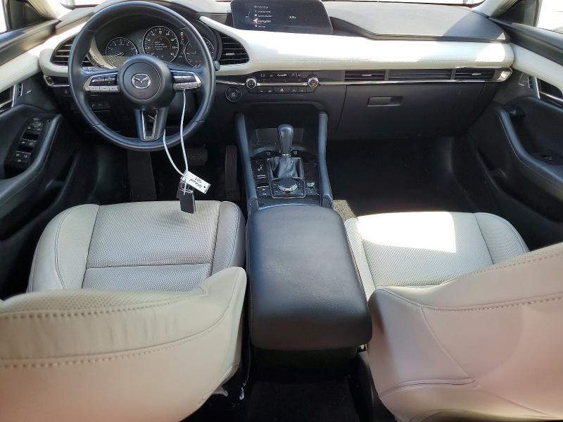 54109536 :رقم المزاد ، 3MZBPBDL3NM308687 vin ، 2022 Mazda 3 مزاد بيع