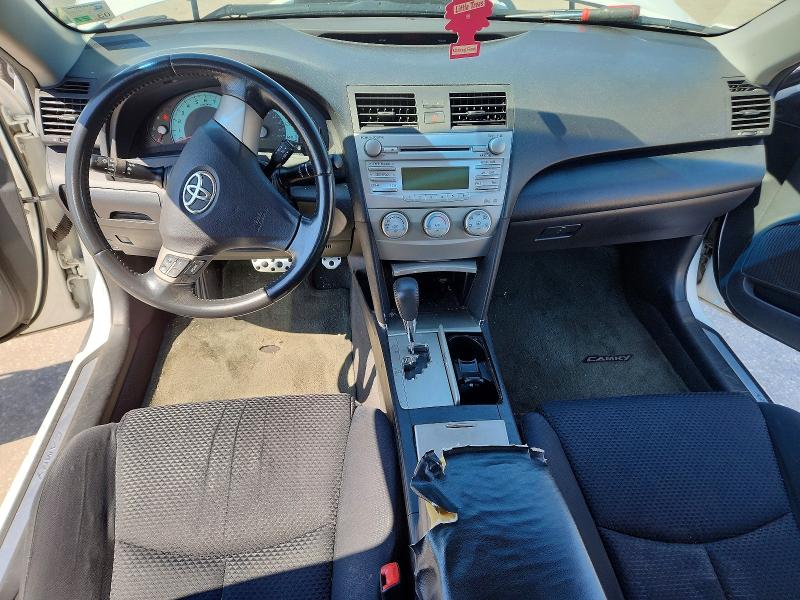 53423496 :رقم المزاد ، 4T1BF3EK7BU728926 vin ، 2011 Toyota Camry مزاد بيع