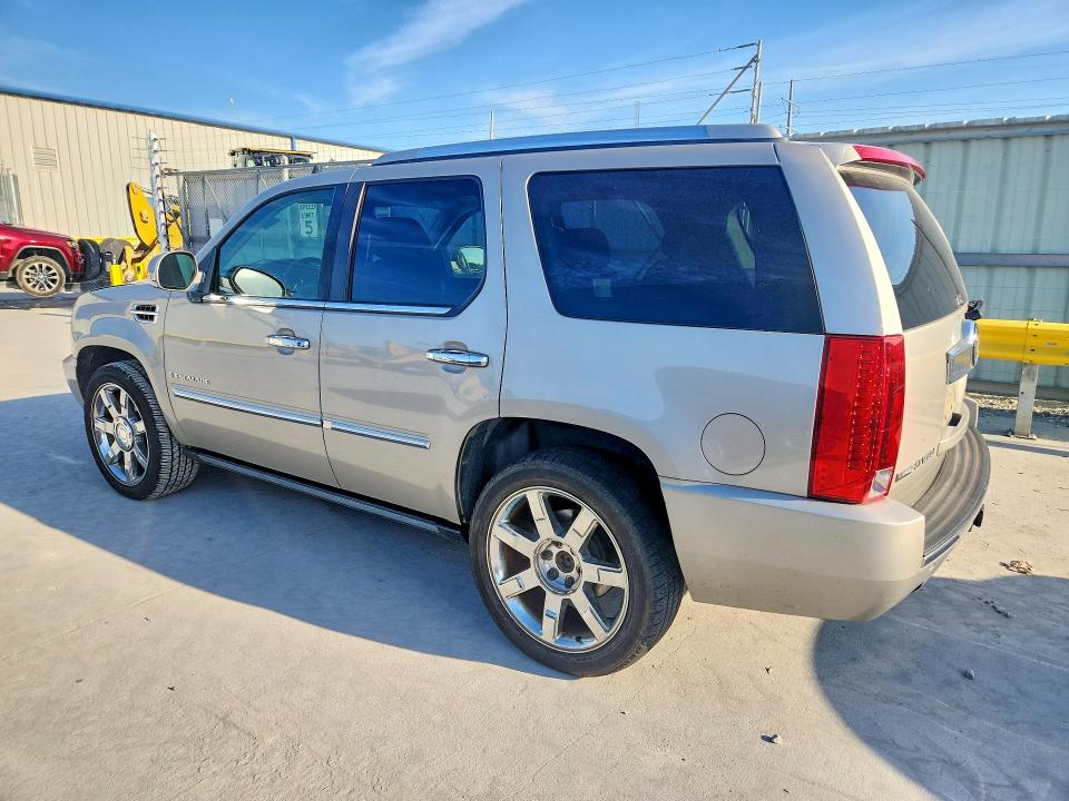 2009 Cadillac Escalade მანქანა იყიდება აუქციონზე, vin: 1GYFK23299R285085, აუქციონის ნომერი: 53774956
