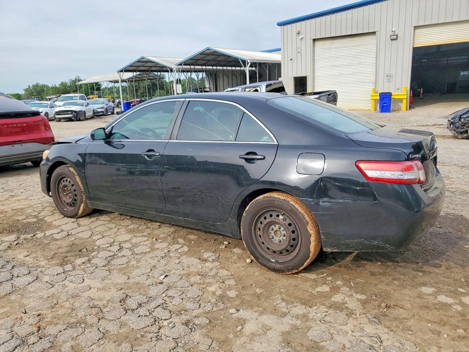 52708236 :رقم المزاد ، 4T1BF3EK2BU774017 vin ، 2011 Toyota Camry مزاد بيع