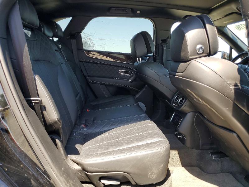 Продажа на аукционе авто 2017 Bentley Bentayga, vin: SJAAC2ZV5HC016003, номер лота: 54534776