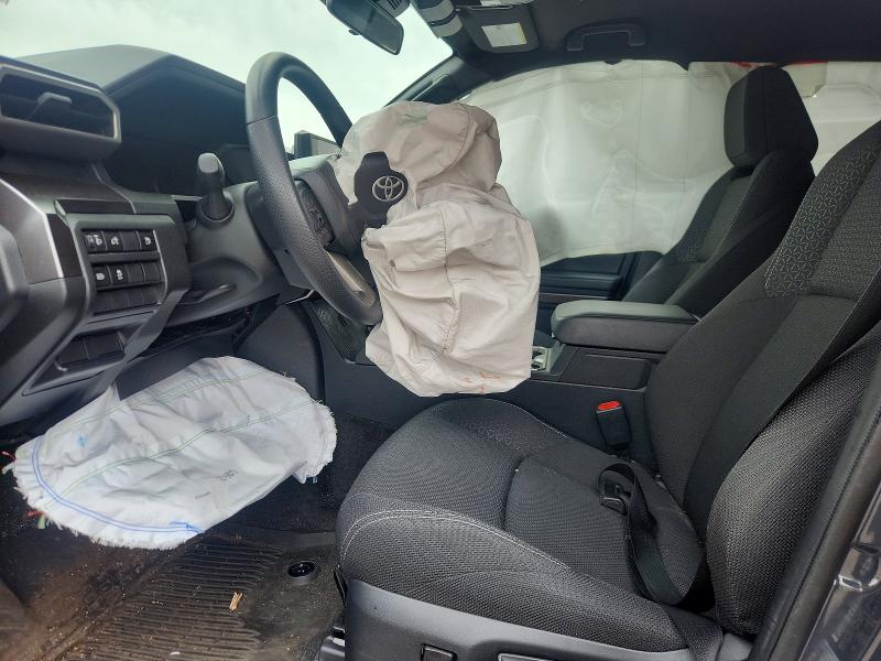 53226096 :رقم المزاد ، JTEVA5BR5S5067822 vin ، 2025 Toyota 4runner مزاد بيع