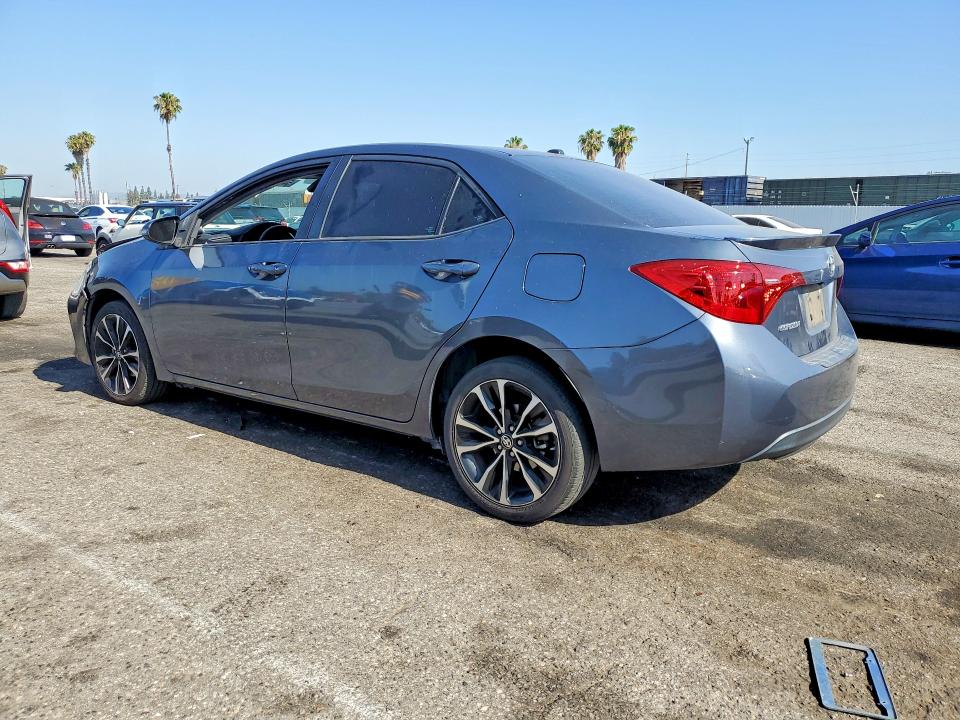 2018 Toyota Corolla მანქანა იყიდება აუქციონზე, vin: 5YFBURHE0JP843057, აუქციონის ნომერი: 54682156