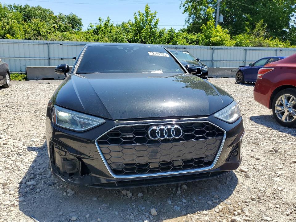 Продаж на аукціоні авто 2021 Audi A4, vin: WAUDAAF40MA028344, номер лоту: 52704196