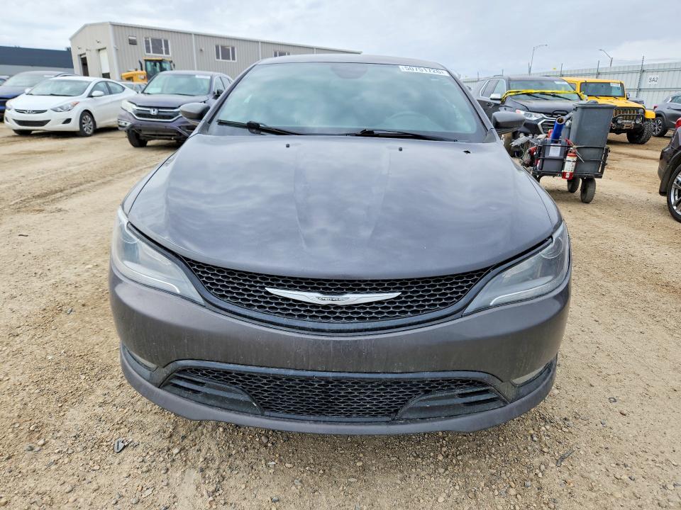 50751726 :رقم المزاد ، 1C3CCCDG3GN193985 vin ، 2016 Chrysler 200 مزاد بيع