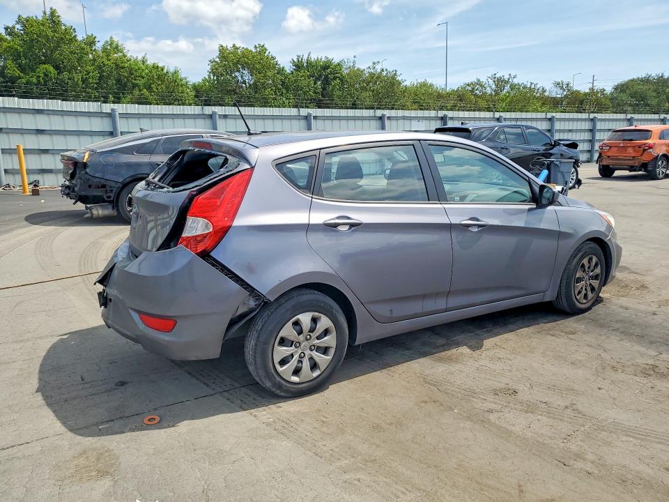 53155456 :رقم المزاد ، KMHCT5AE7HU345733 vin ، 2017 Hyundai Accent مزاد بيع