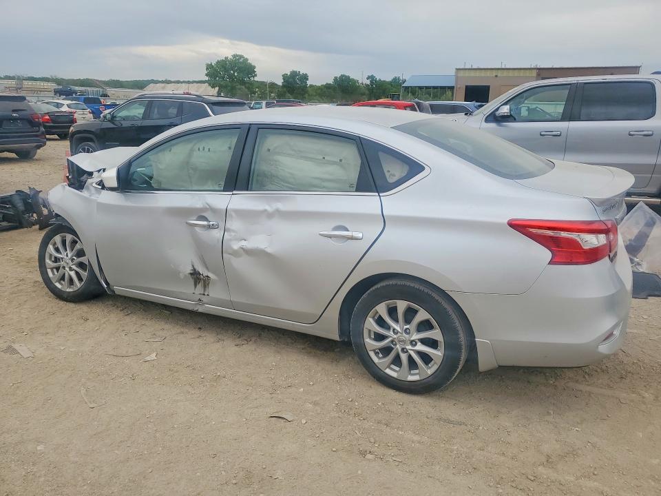 52927636 :رقم المزاد ، 3N1AB7AP5KY212455 vin ، 2019 Nissan Sentra مزاد بيع