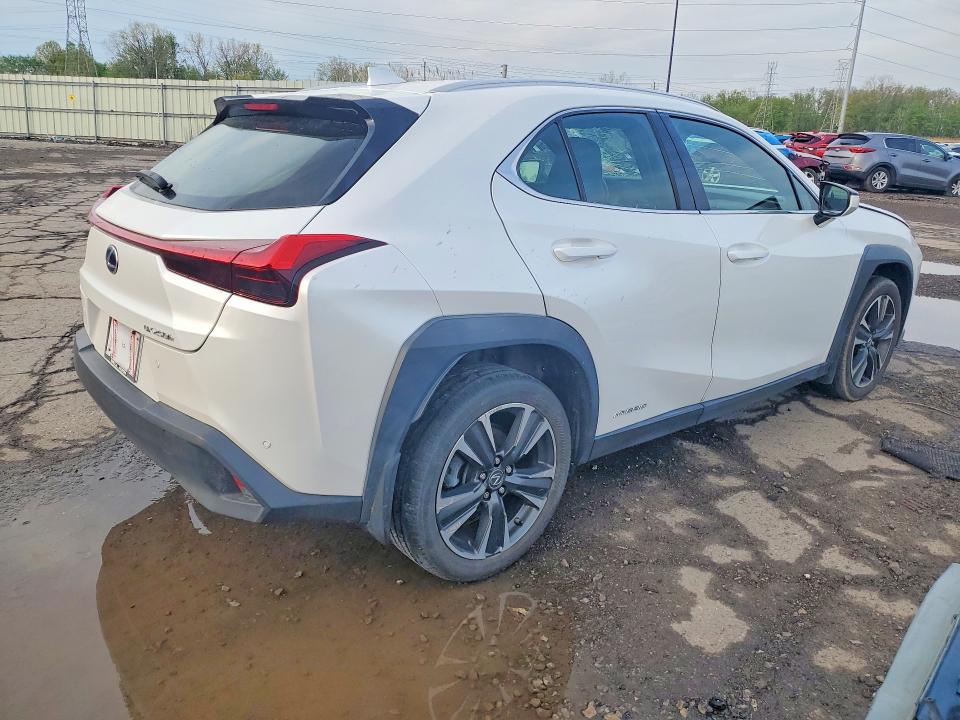 52246946 :رقم المزاد ، JTHU9JBH0K2011165 vin ، 2019 Lexus Ux مزاد بيع