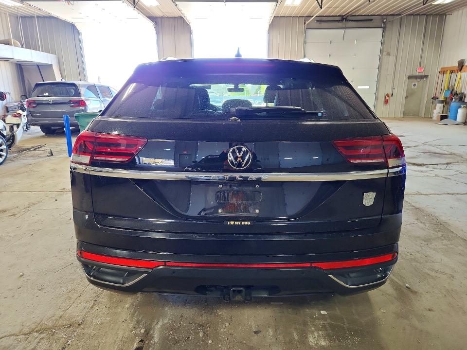 53046756 :رقم المزاد ، 1V2MC2CA1LC203134 vin ، 2020 Volkswagen Atlas Cross Sport مزاد بيع