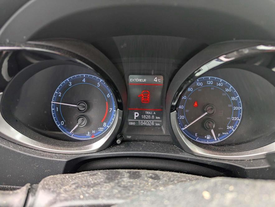2015 Toyota Corolla მანქანა იყიდება აუქციონზე, vin: 2T1BURHE0FC402875, აუქციონის ნომერი: 51588906