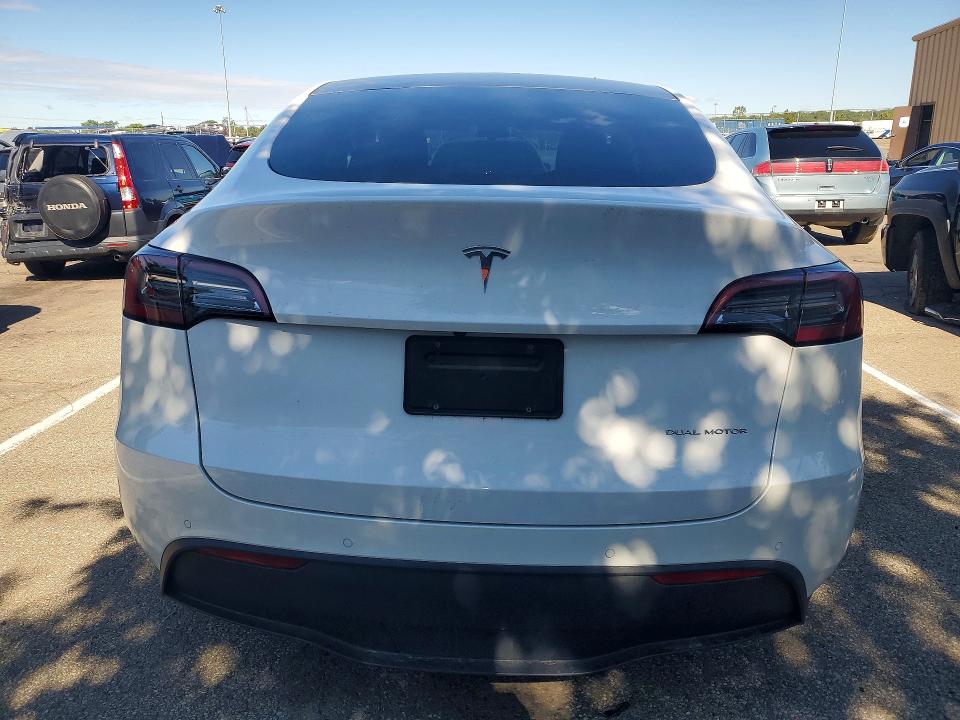 Продажа на аукционе авто 2021 Tesla Model Y, vin: 5YJYGDEE3MF188465, номер лота: 52176886