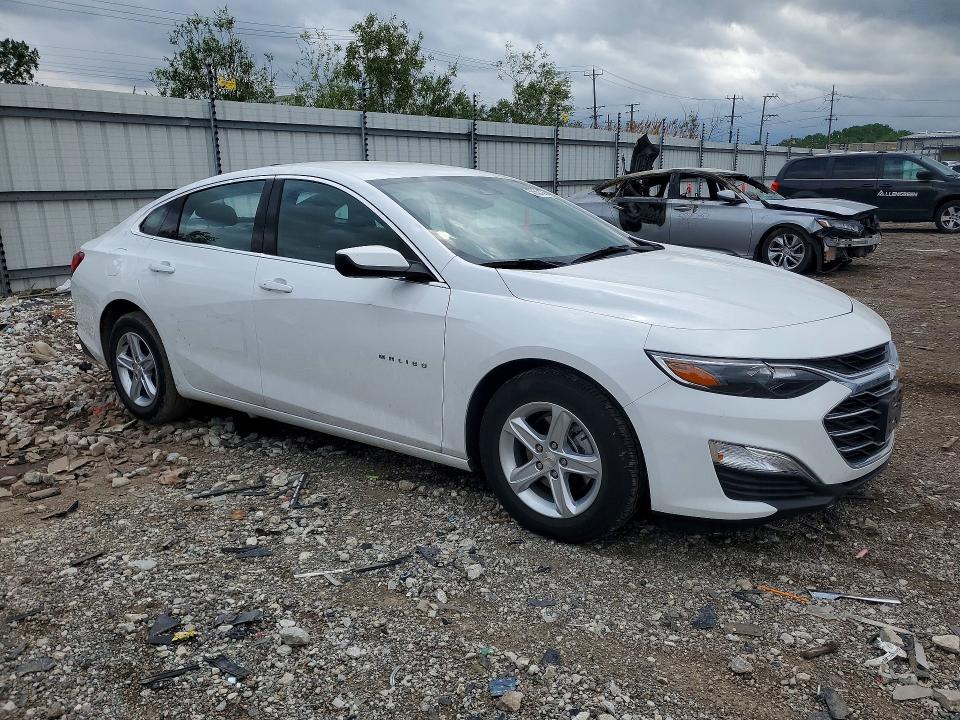 Продажа на аукционе авто 2025 Chevrolet Malibu, vin: 1G1ZB5ST1SF107640, номер лота: 53663156