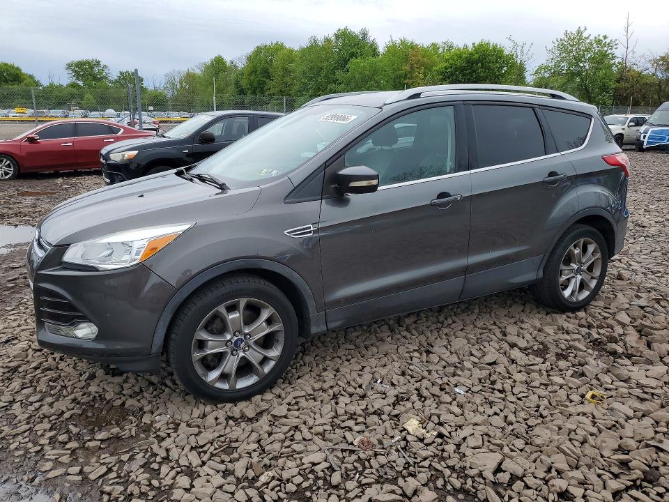 2015 Ford Escape მანქანა იყიდება აუქციონზე, vin: 1FMCU9JX4FUA55646, აუქციონის ნომერი: 52999066