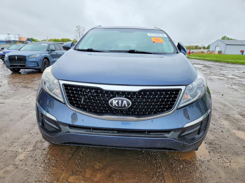 51755216 :رقم المزاد ، KNDPCCAC6G7803591 vin ، 2016 Kia Sportage مزاد بيع