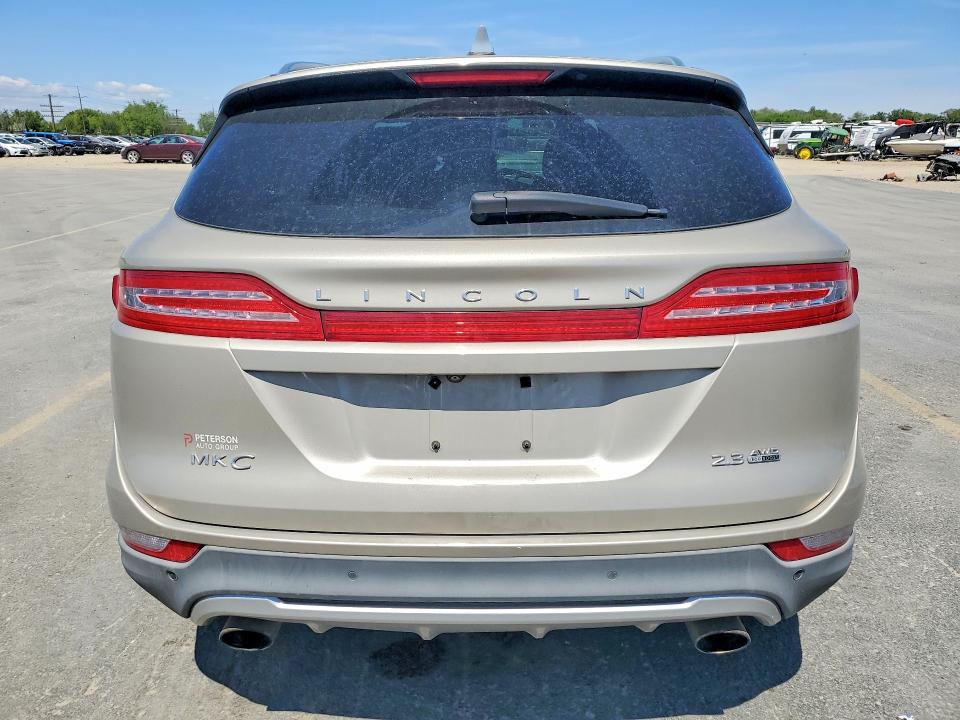 53641926 :رقم المزاد ، 5LMTJ2AH3FUJ41696 vin ، 2015 Lincoln Mkc مزاد بيع