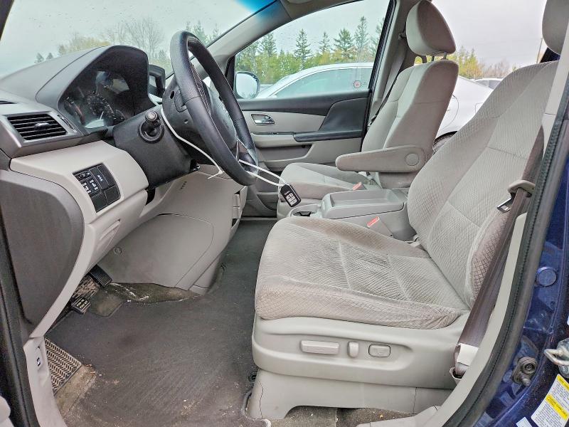52922896 :رقم المزاد ، 5FNRL5H43FB511084 vin ، 2015 Honda Odyssey مزاد بيع