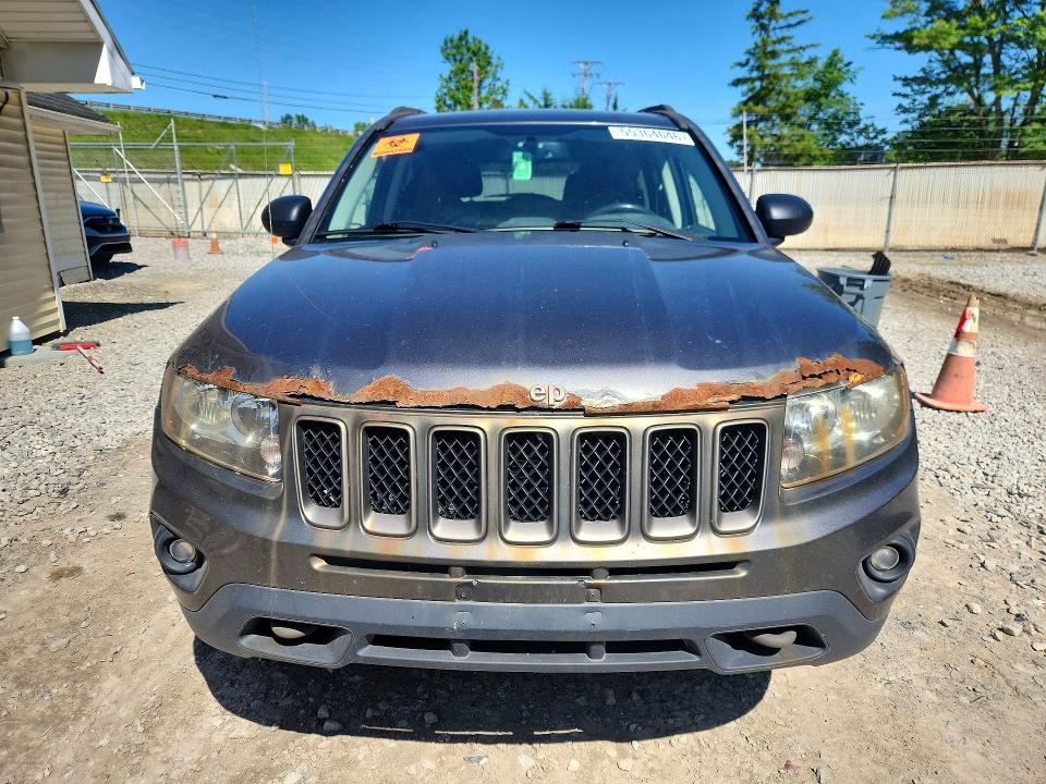 2016 Jeep Avenger Al მანქანა იყიდება აუქციონზე, vin: 1C4NJDBB8GD702224, აუქციონის ნომერი: 55364646