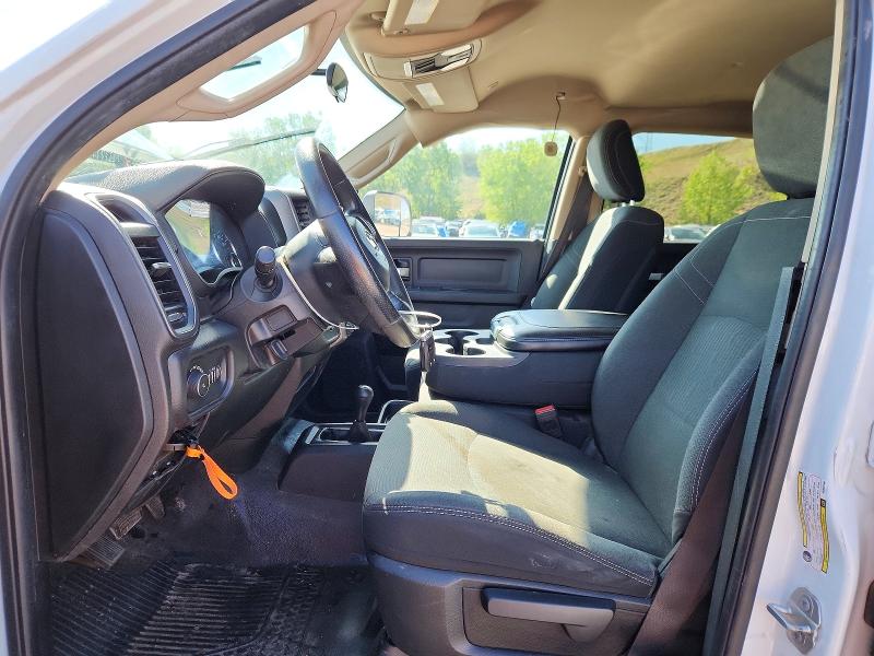 54622526 :رقم المزاد ، 3C6UR5HJ3KG539106 vin ، 2019 Ram 2500 مزاد بيع