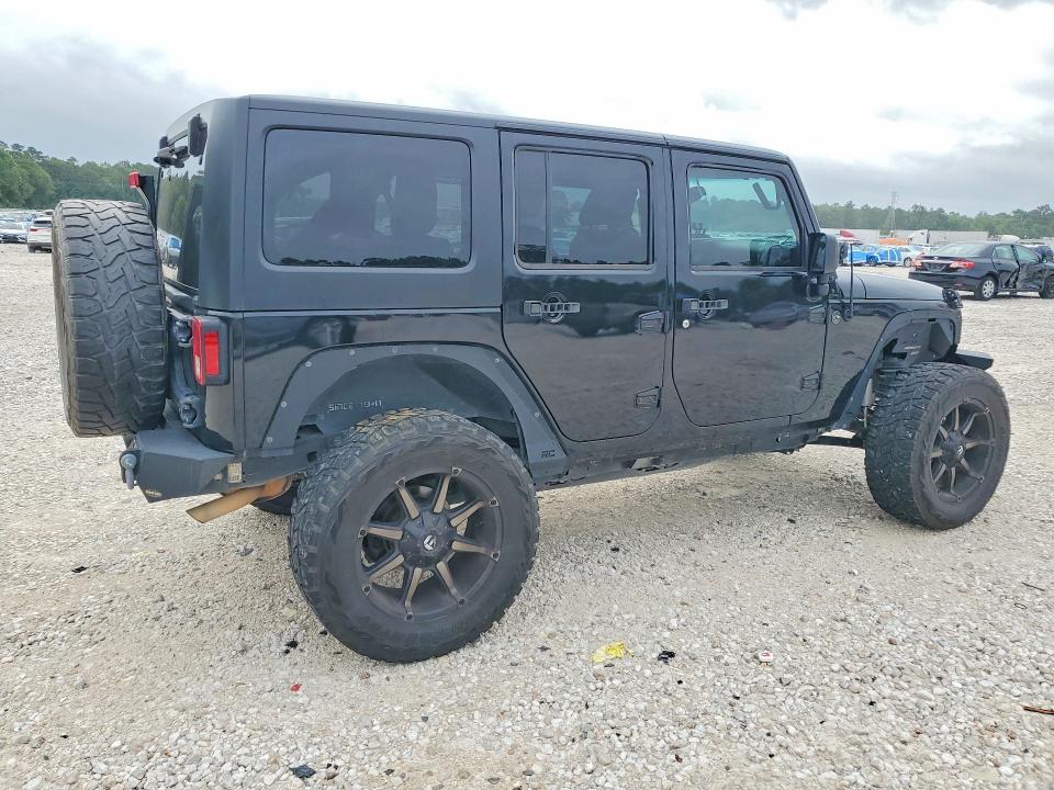 52527126 :رقم المزاد ، 1C4HJWFG4FL542491 vin ، 2015 Jeep Wrangler Unlimited مزاد بيع