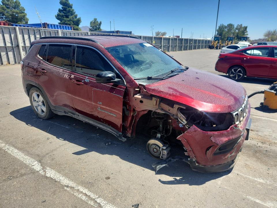 52586446 :رقم المزاد ، 3C4NJDBB2NT111264 vin ، 2022 Jeep Compass مزاد بيع