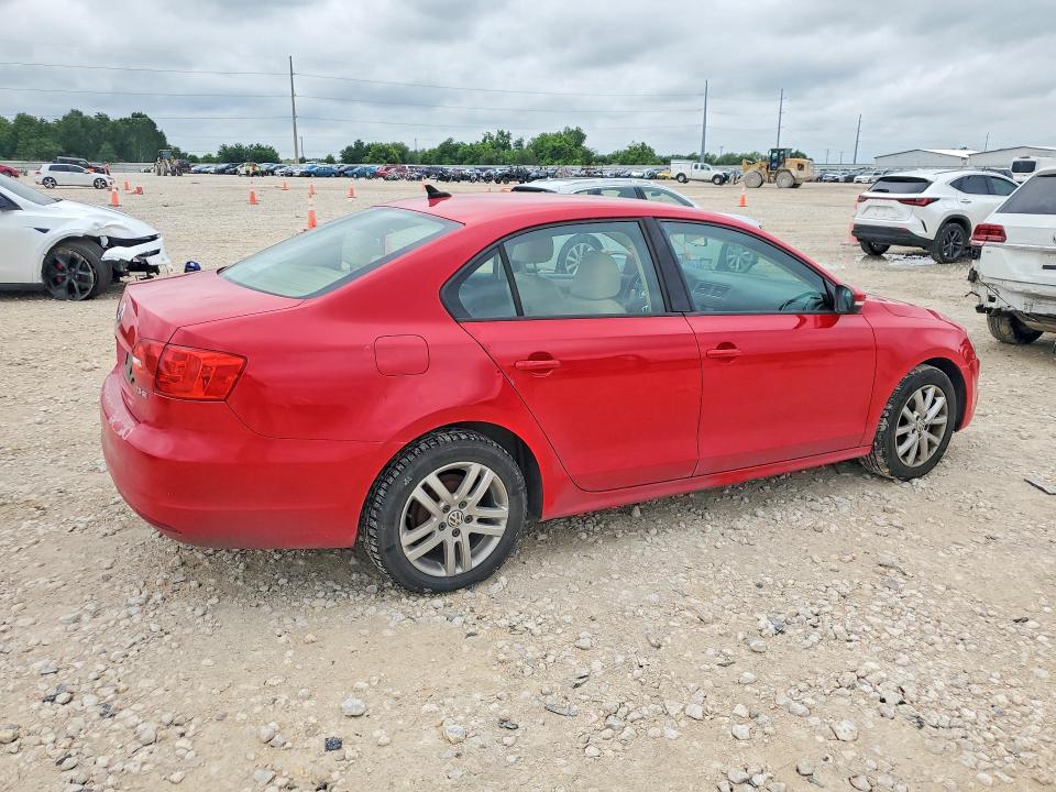 54256176 :رقم المزاد ، 3VWDX7AJ1BM061111 vin ، 2011 Volkswagen Jetta مزاد بيع