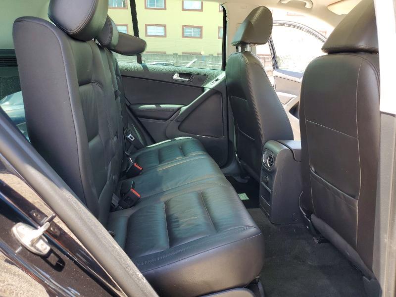 Продаж на аукціоні авто 2017 Volkswagen Tiguan, vin: WVGUV7AX7HK023004, номер лоту: 54756376