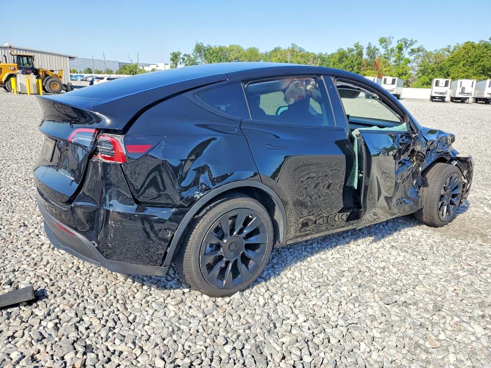 53744776 :رقم المزاد ، 7SAYGDEE6NA005917 vin ، 2022 Tesla Model Y مزاد بيع