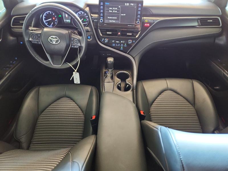 54651116 :رقم المزاد ، 4T1S11AK0MU613886 vin ، 2021 Toyota Camry مزاد بيع