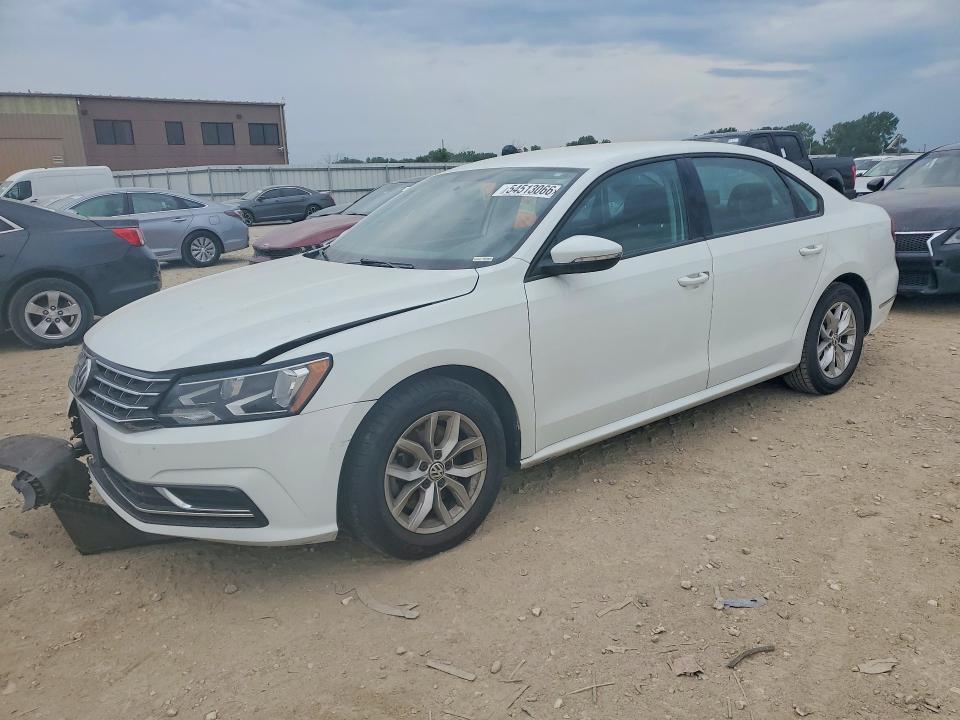 Продаж на аукціоні авто 2018 Volkswagen Passat, vin: 1VWAA7A38JC043727, номер лоту: 54513066
